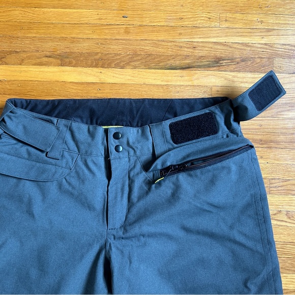 Basin + Range W’s Snowpants Medium Grey - Picture 3 of 6